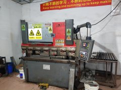 液壓板料折彎機10噸